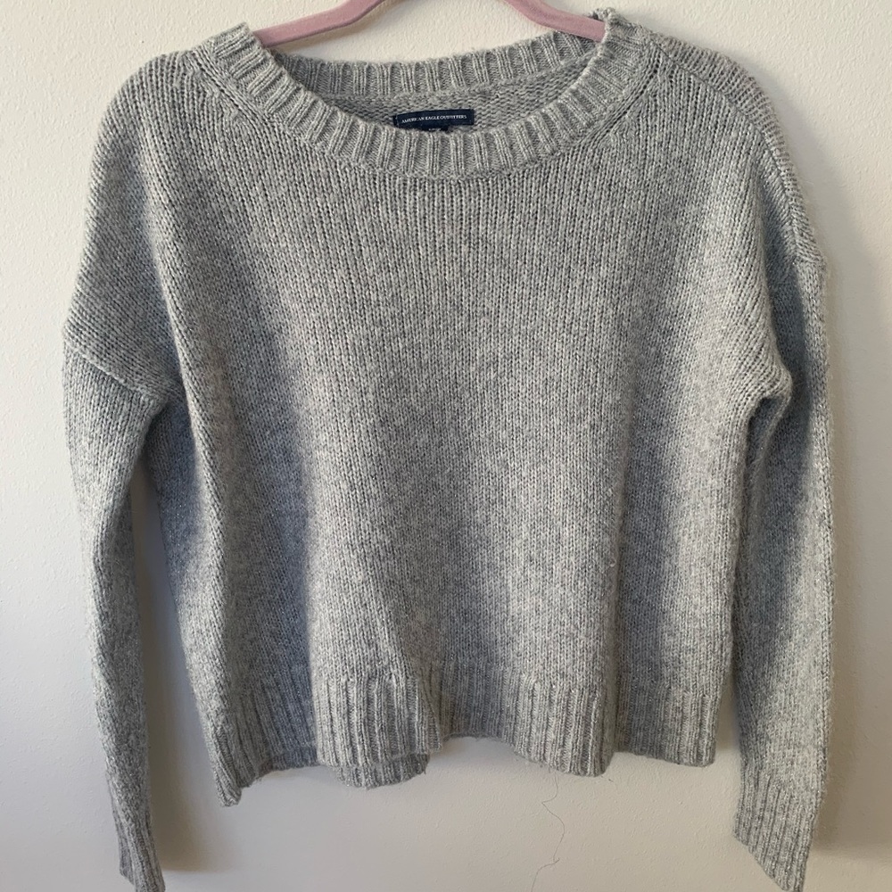 American Eagle sweater